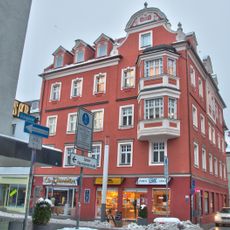 Wohn- und Geschäftshaus in Ecklage