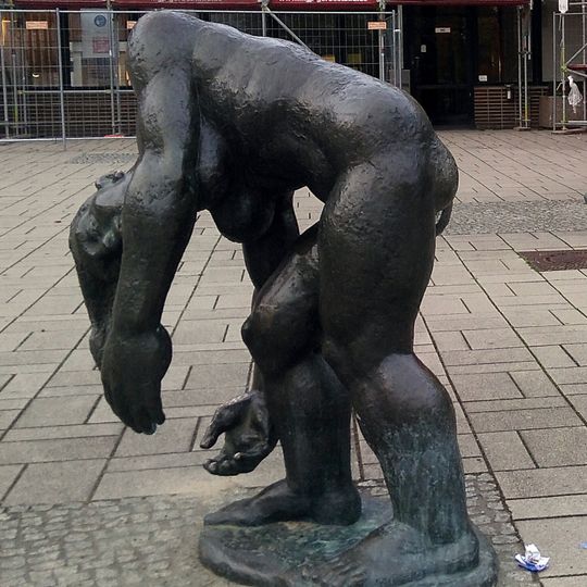 Die sich Aufrichtende