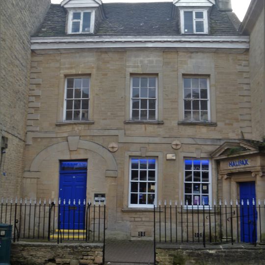 12 And 12A, Cricklade Street