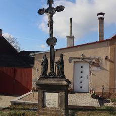 Kříž u domu 90 v Radkovicích u Hrotovic