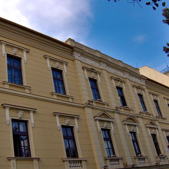 Gebäude des Nationaltheaters Toša Jovanović