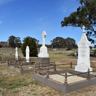 Hopetoun Cemetery