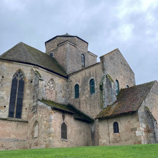 Église Saint-Pierre-et-Saint-Benoît de Perrecy-les-Forges