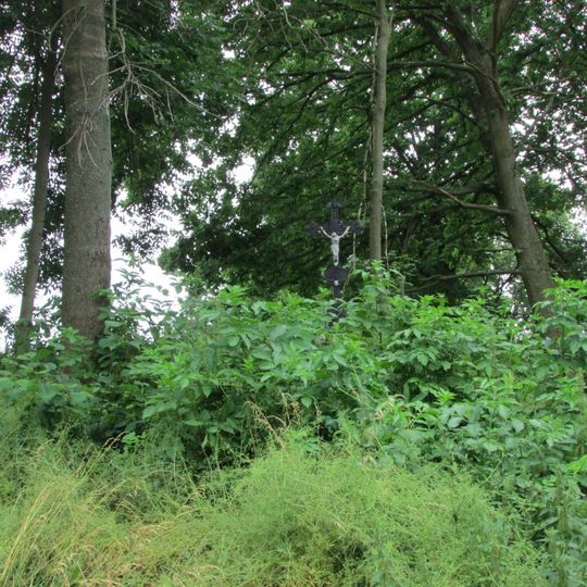 Kříž na východním okraji Rynárce u silnice do Zajíčkova