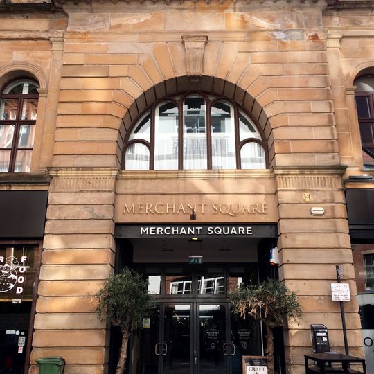 90, 92, 94, 96, 98 Candleriggs, City Hall And Bazaar