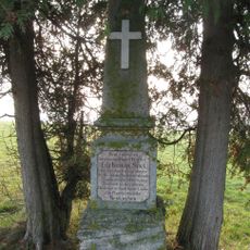 Denkmal in Form eines Obelisken