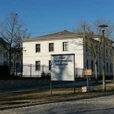 Marienallee 14, Kadettenanstalt