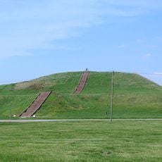 Монкс-Маунд