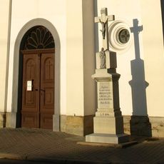 Kříž u kaple svatého Donáta v Zakřanech