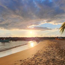 Playa Chica (Playa Rompeolas)