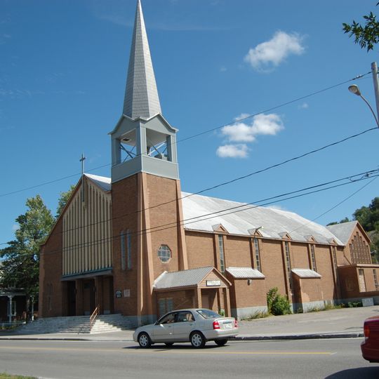 Site patrimonial de l'Église-Saint-Nom-de-Jésus