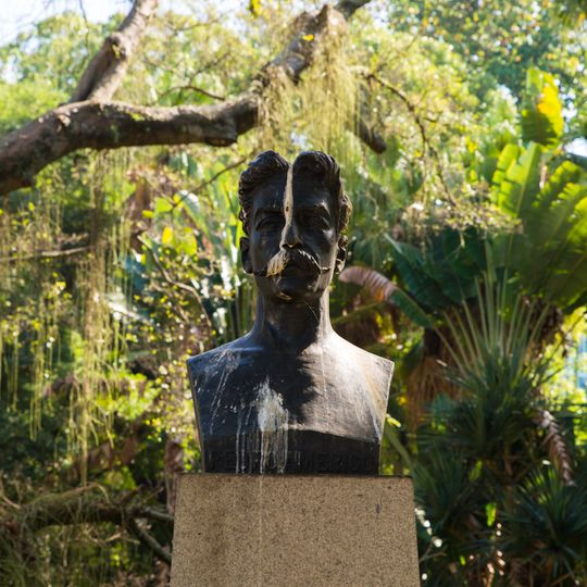 Pedro Américo no Passeio Público