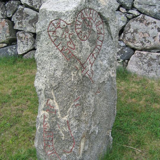 Uppland Runic Inscription 651
