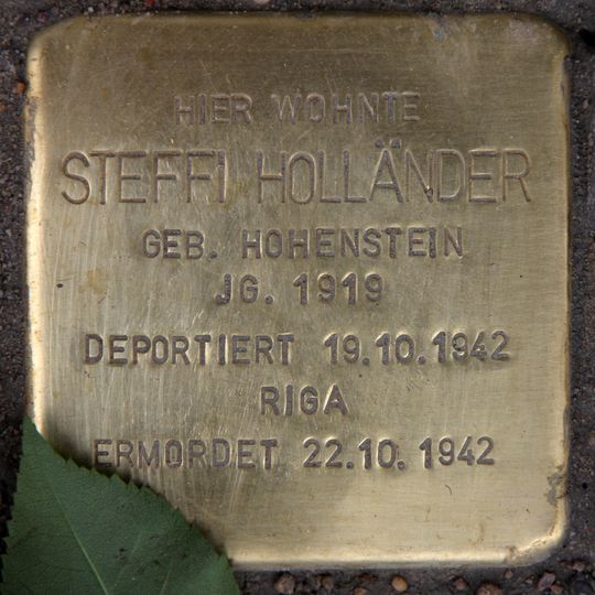 Stolperstein dedicated to Steffi Holländer