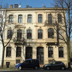 Friedrich-Ebert-Straße 132, 132 a, 132 b und 132 c