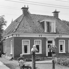 Tsjerkebuorren 1, Spannum