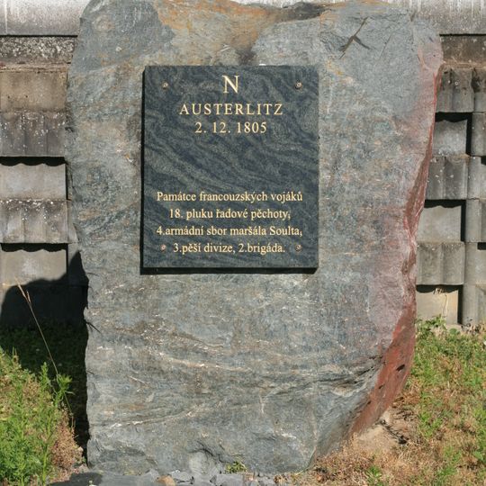Pomník francouzským obětem bitvy u Slavkova