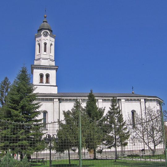 Église de la Descente-du-Saint-Esprit-sur-les-Apôtres d'Obrenovac