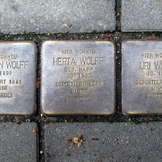 Stolperstein en memoria de Herta Wolff