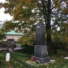 Aleksei Godovikov grave