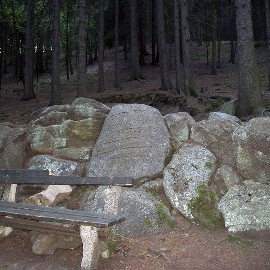 Památník v lese u Žihle