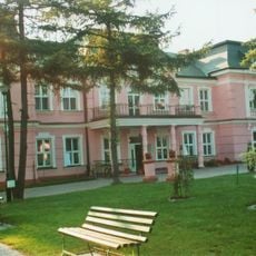 Palace in Ruda Różaniecka