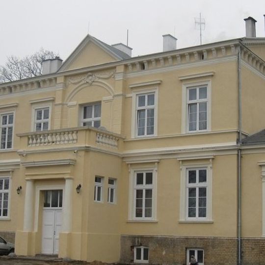 Zespół dworski w Łukocinie