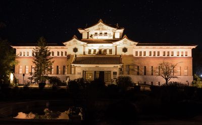 Уночі 1