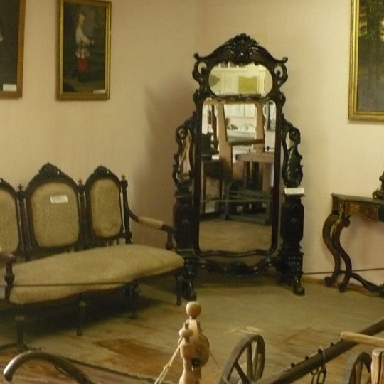 Myrhorodsʹkyĭ krai͡eznavchyĭ muzeĭ