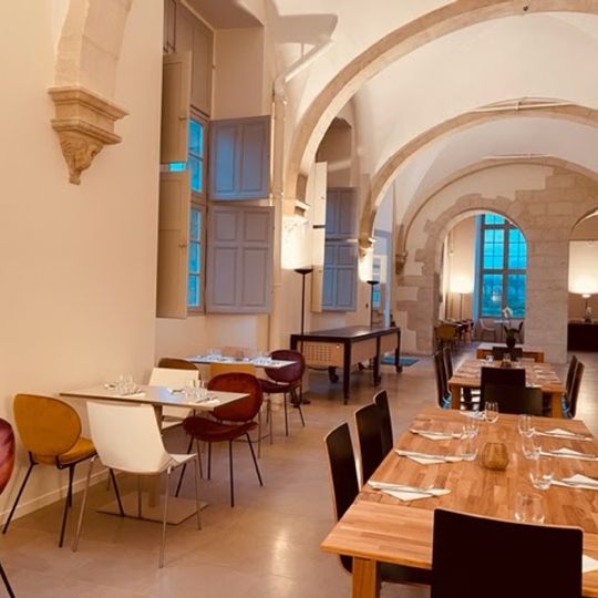 MONUMENT CAFE FONTAINEBLEAU- Les petites bouches de l'Empereur