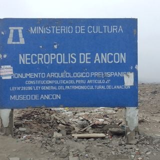 Necrópolis de Ancón