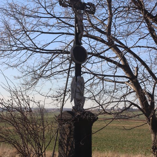 Kříž u cesty u Častohostic