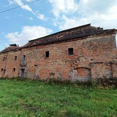 Granary in Niemysłowice