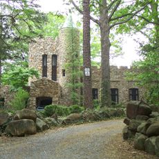 Gimghoul Neighborhood Historic District
