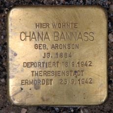 Stolperstein en memoria de Chana Bannass
