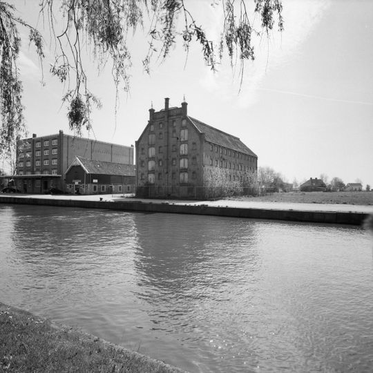 Prins Hendrikkade 1-2, Franeker
