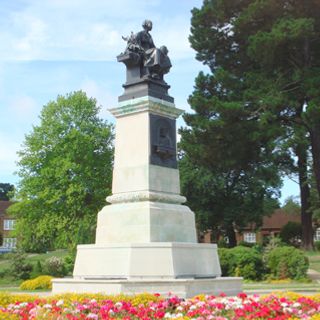 William Whiteley Memorial