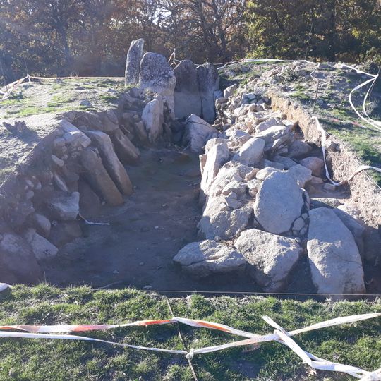 Dolmen of the House of the Moor, Casillas de Flores