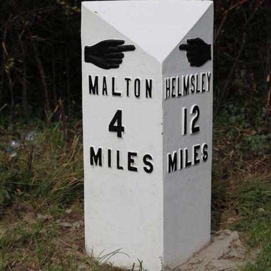 Mile Post Approximately 500 Metres West Of Appleton Le Street