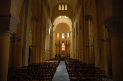 Interior 5