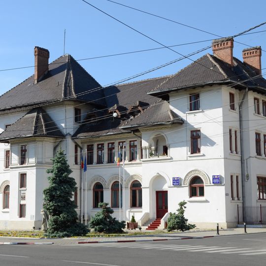 Târgu Jiu City Hall