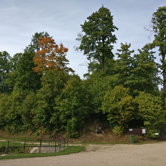 Ērgļu Skanstes kalniņš