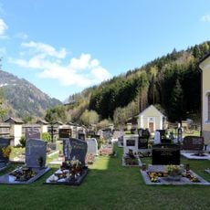 Evang. Friedhof und Aufbahrungshalle