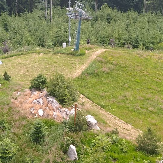 Kříž nad Hartmanovem