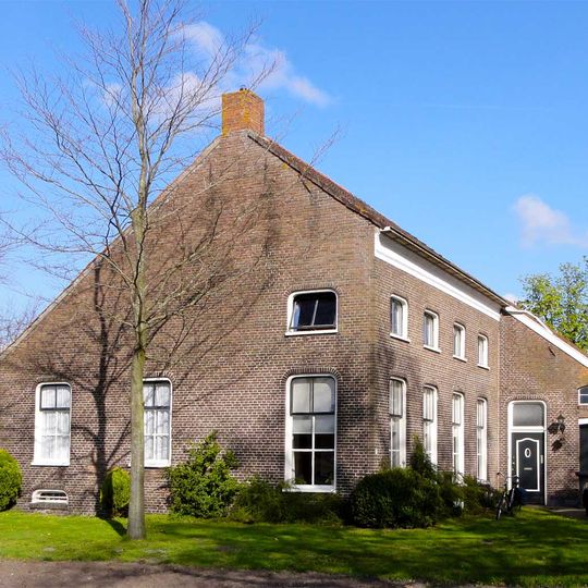 Boerderij van het Westerwoldse type in ambachtelijk-traditionele stijl