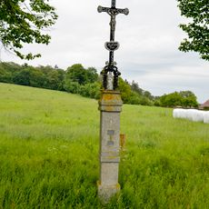 Cross west of Vitkovice north of the crossroads
