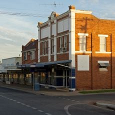 Sykes & Watson Grocers building
