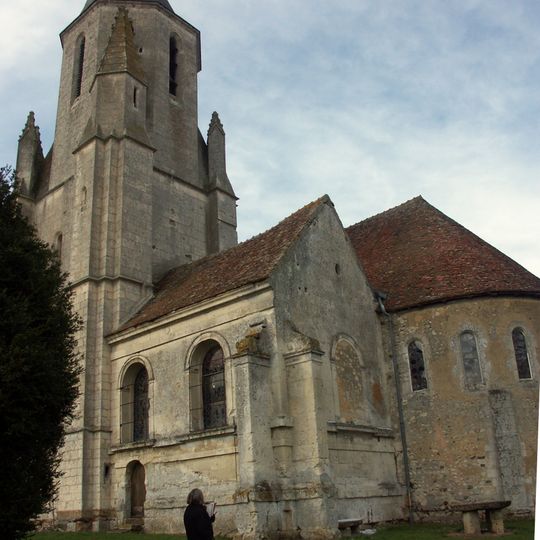 Église Saint-Pierre de Mauves-sur-Huisne