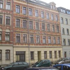 Mietshaus in geschlossener Bebauung Heinrich-Zille-Straße 7