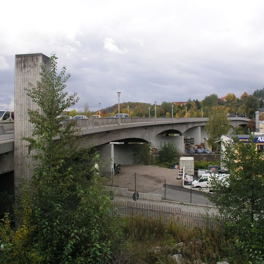 Bahnhofsbrücke Aue